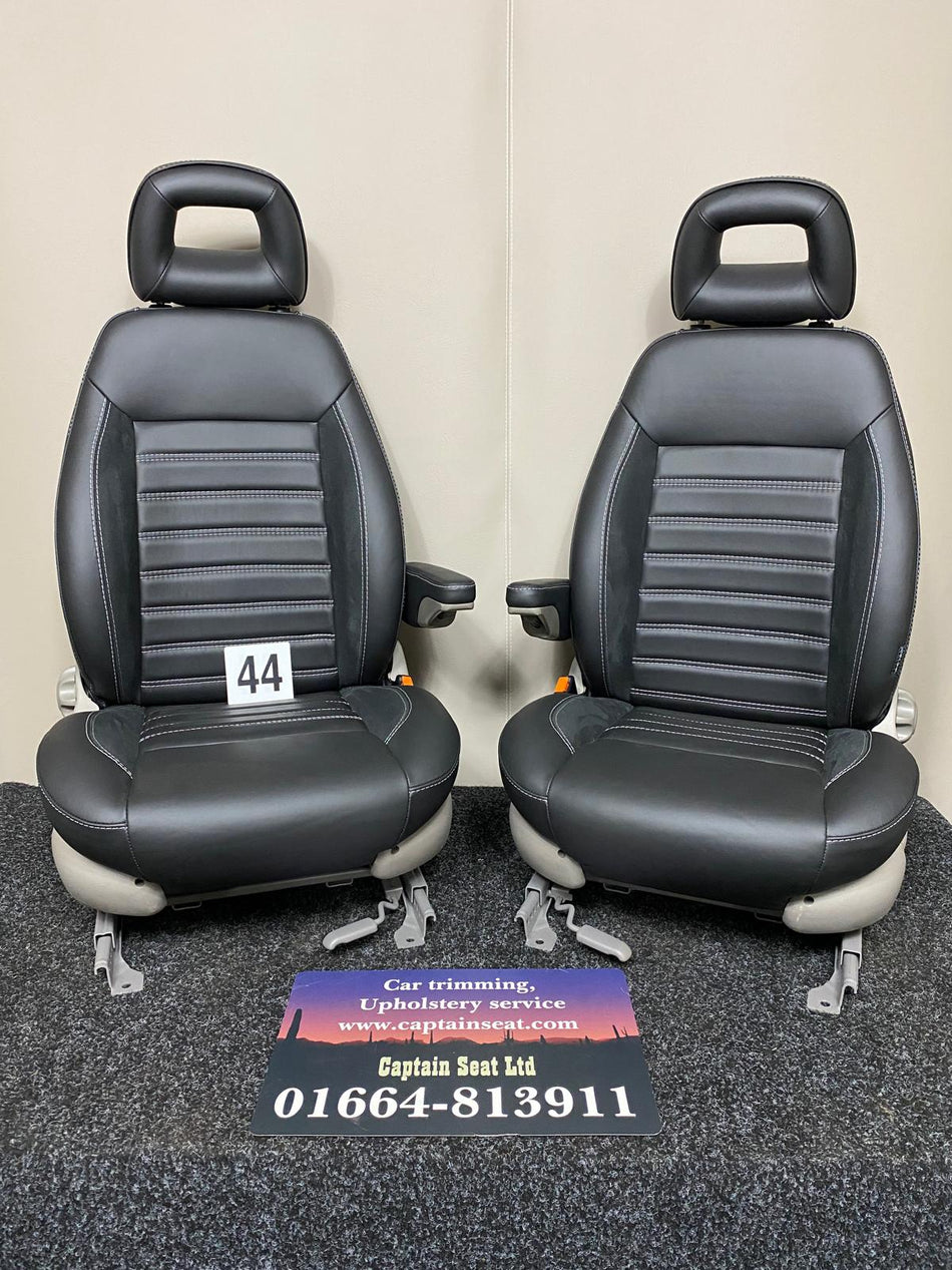Pair of MK2 Replacement Captain Swivel Seats (44)